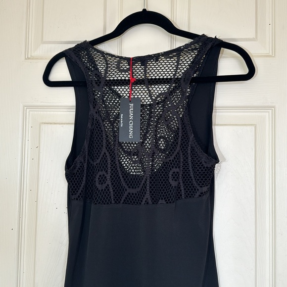 NWT Women’s Black Workout Tank Top Size Small - Picture 4 of 5